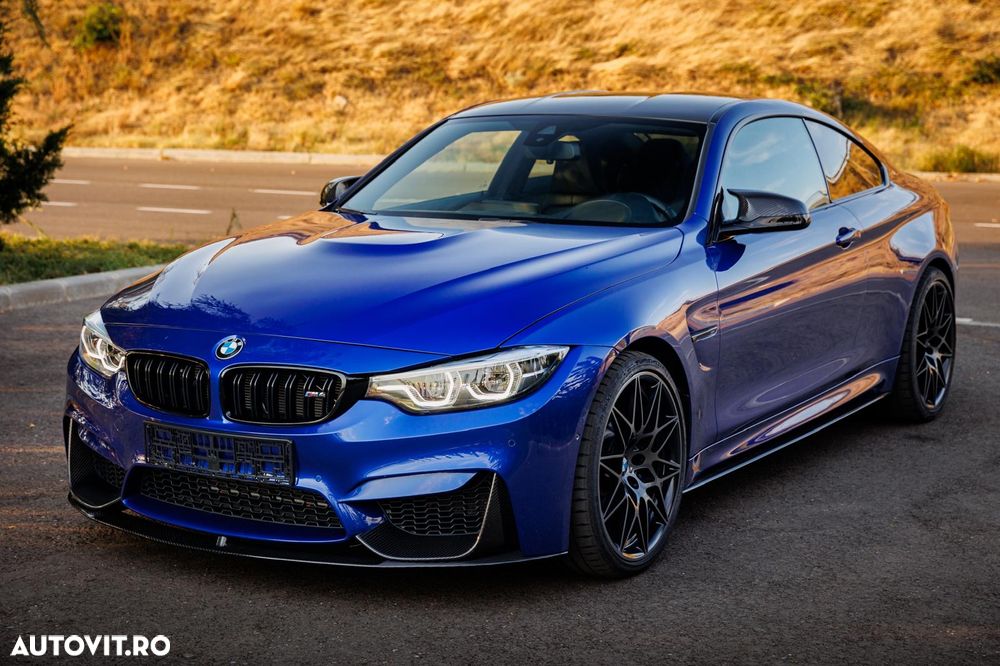 BMW M4 Coupe DKG - 10