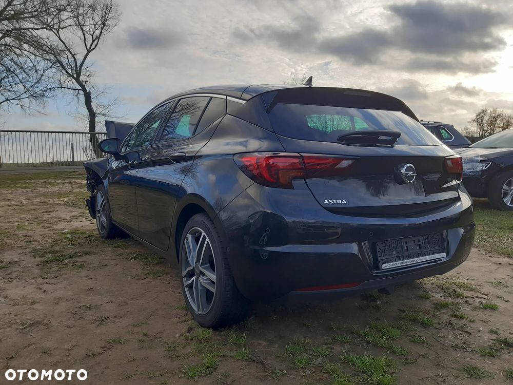 Opel Astra 1.2 Turbo Business Elegance - 6
