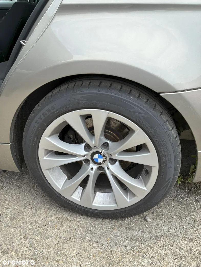 BMW Seria 3 318i - 6