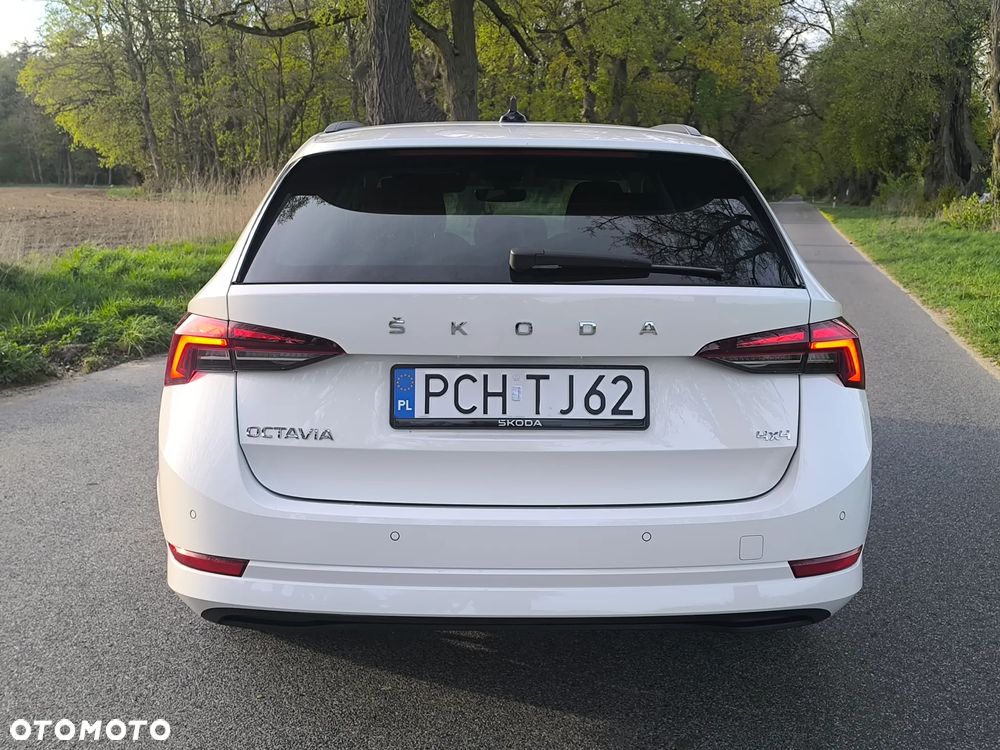 Skoda Octavia 2.0 TDI 4x4 Style DSG - 7