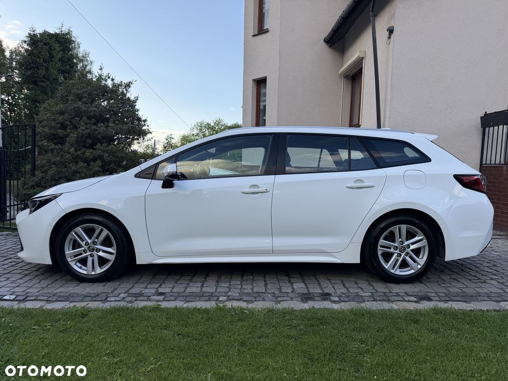 Toyota Corolla - 4