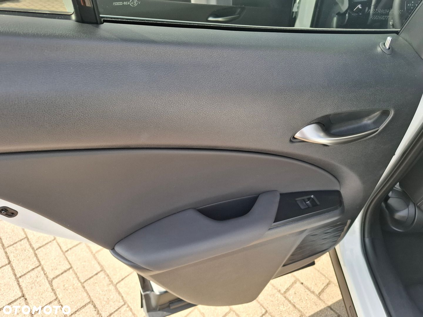 Lexus UX - 18