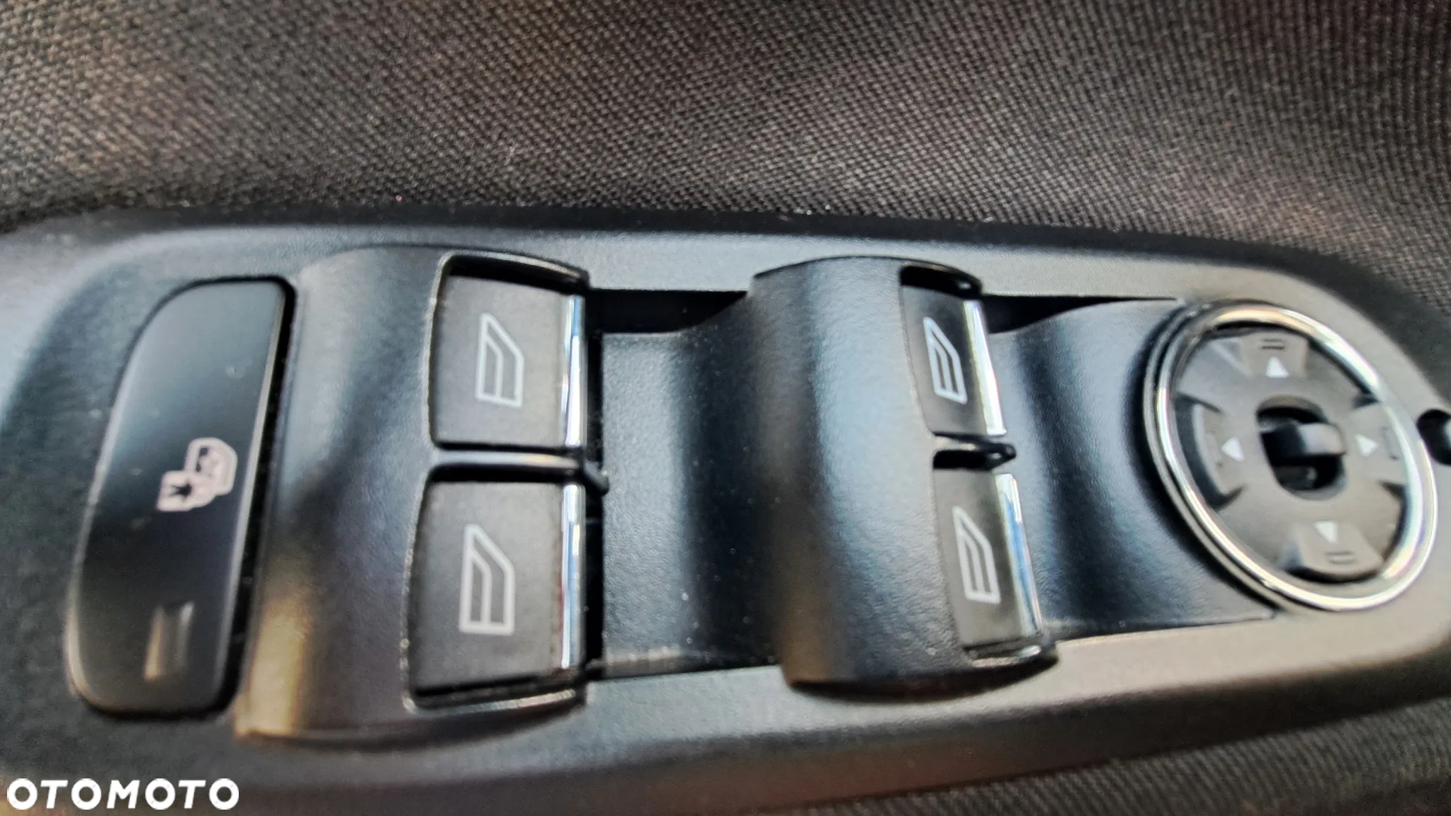 Ford S-Max 2.0 TDCi DPF Platinium X - 17