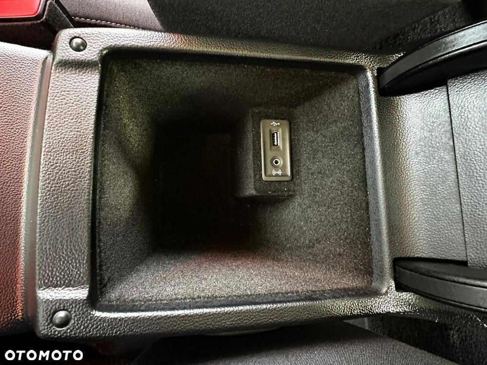 Volkswagen Passat Variant - 35