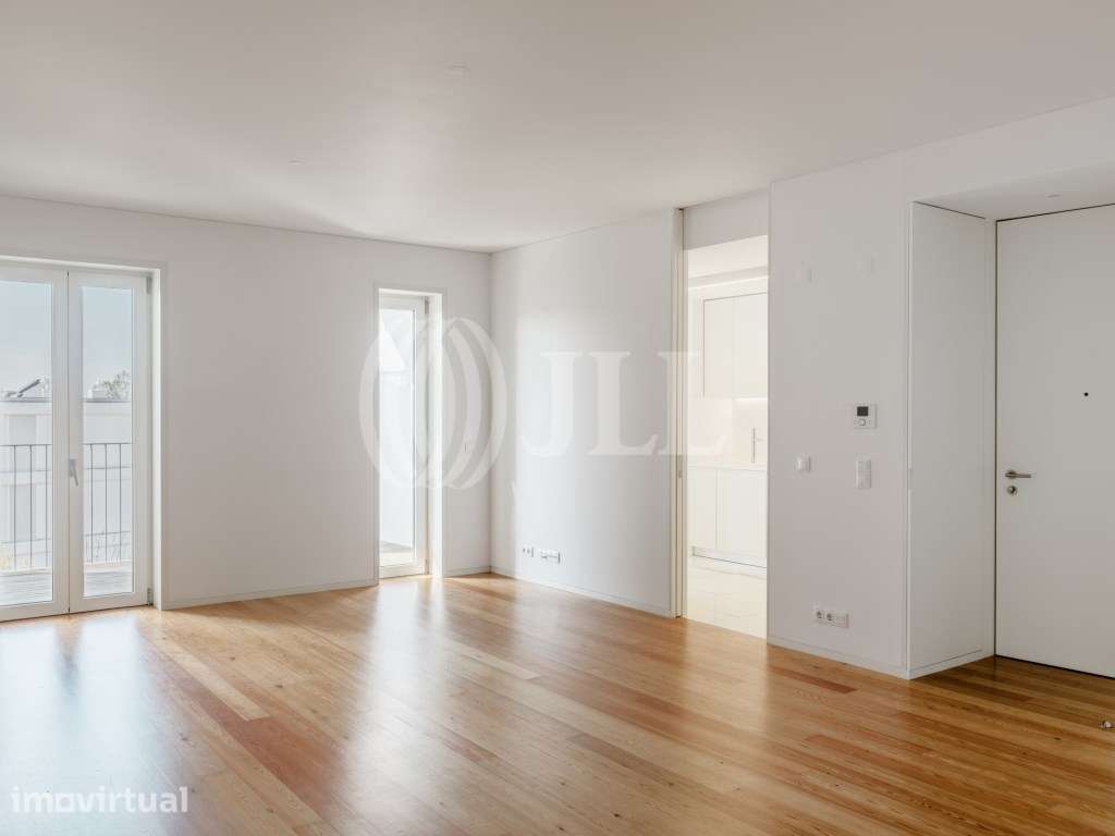 Apartamento T2 condomínio com piscina, Restelo, Lisboa - Grande imagem: 4/34