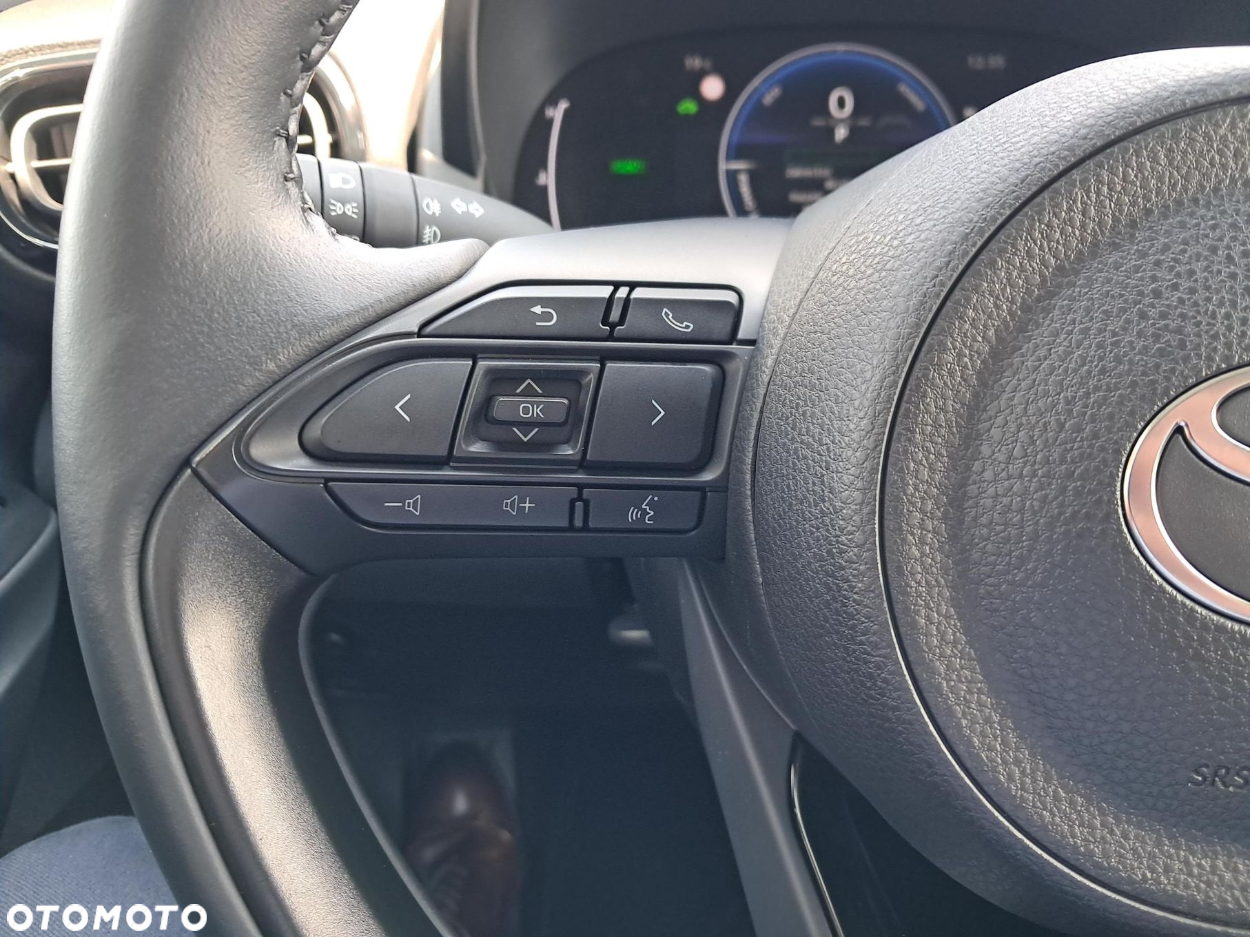 Toyota Yaris - 10