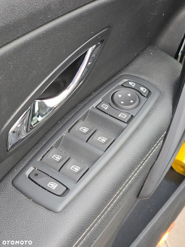 Renault Megane dCi 110 FAP EDC BOSE Edition - 18