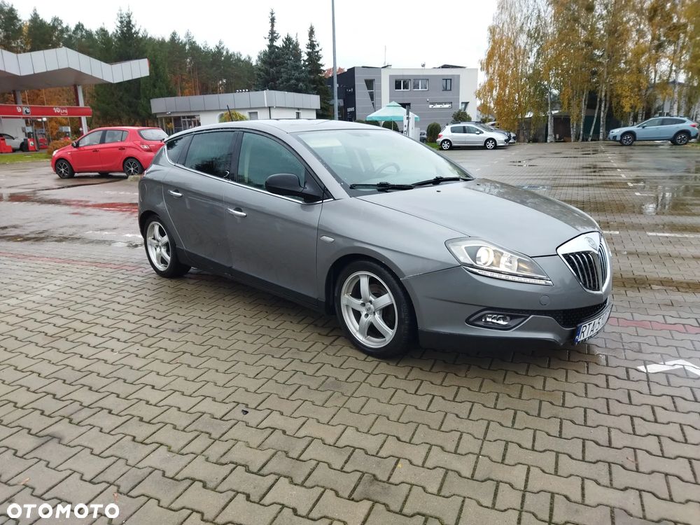 Lancia Delta 1.4 T-Jet Argento - 3