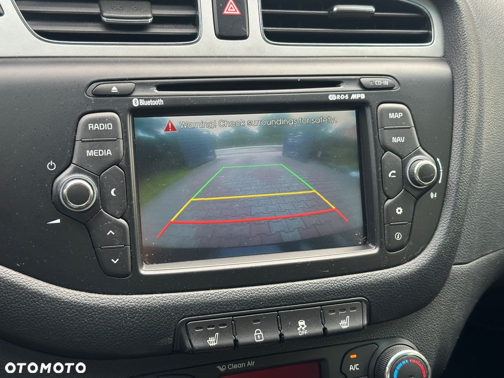 Kia Ceed 1.4 CVVT Dream-Team Edition - 37