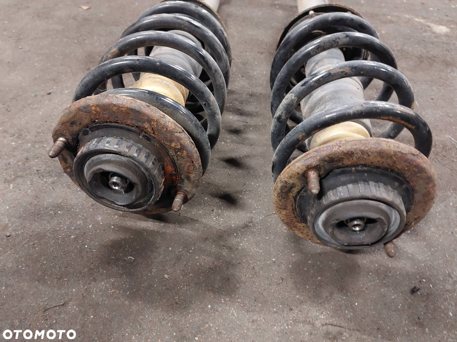 AMORTYZATOR + SPRĘŻYNA LEWY PRZÓD + PRAWY PRZÓD AUDI A4 B5 1.9 TDI - 2