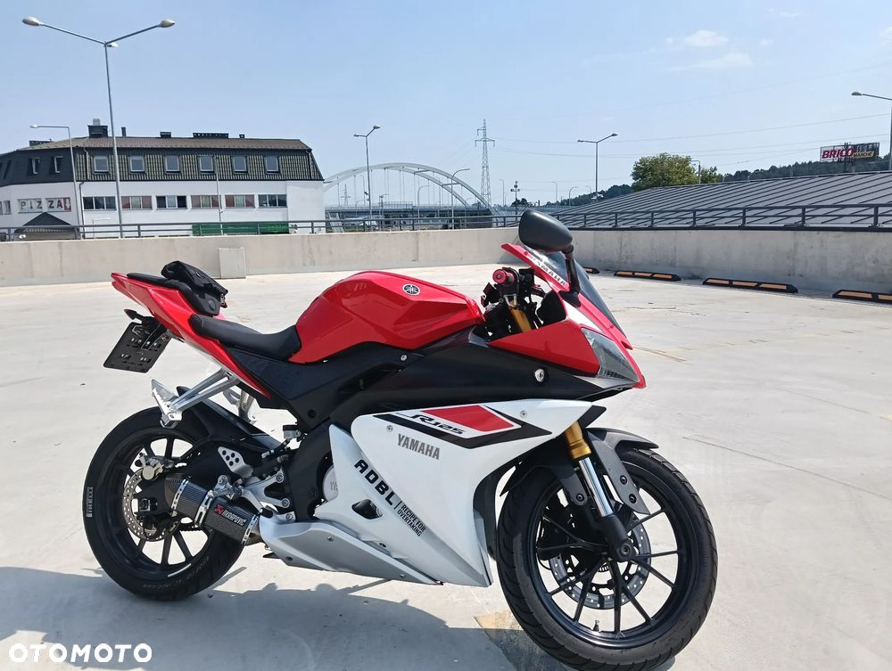 Yamaha YZF - 2