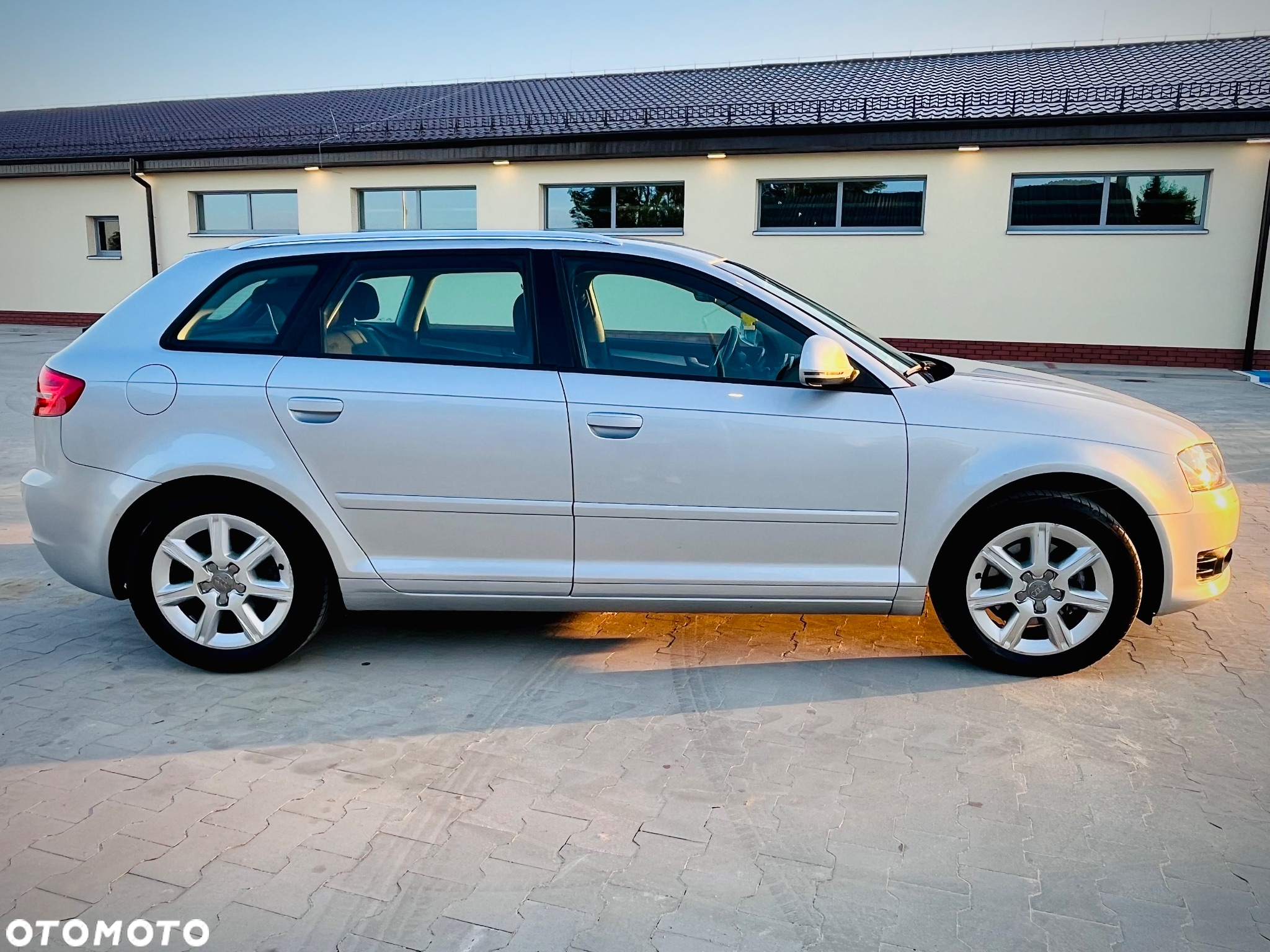 Audi A3 1.4 TFSI Attraction - 2