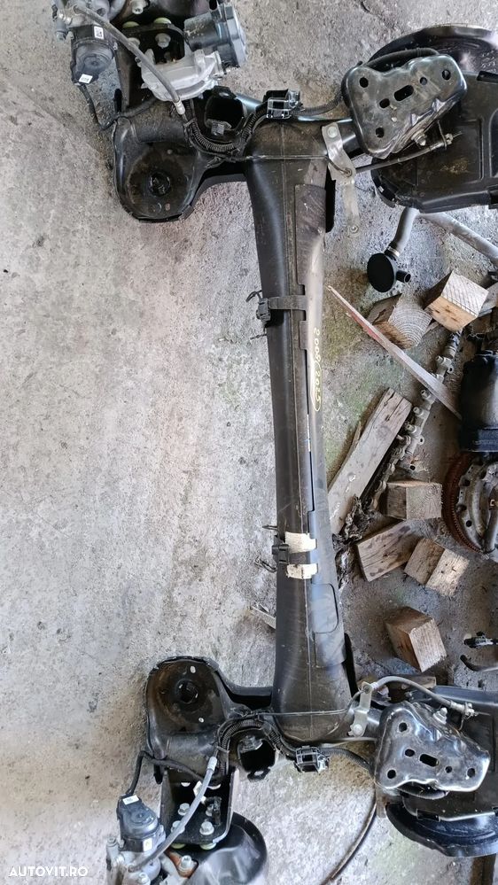 Punte spate completa cu discuri PEUGEOT 2008 an 2019-2025 - 1
