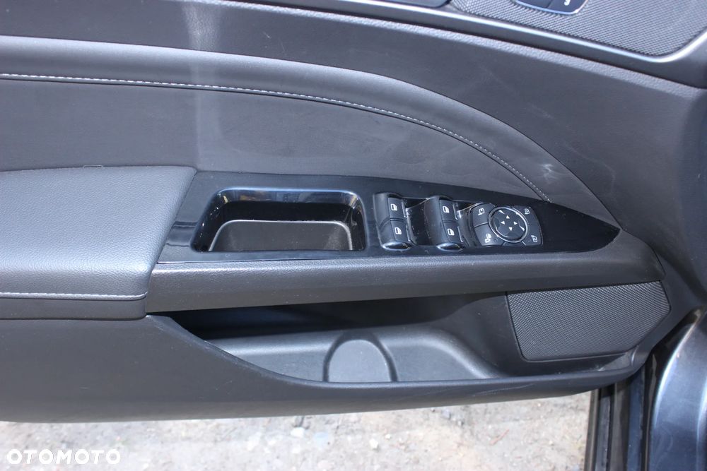 Ford Mondeo 2.0 TDCi STart-Stopp Titanium - 5