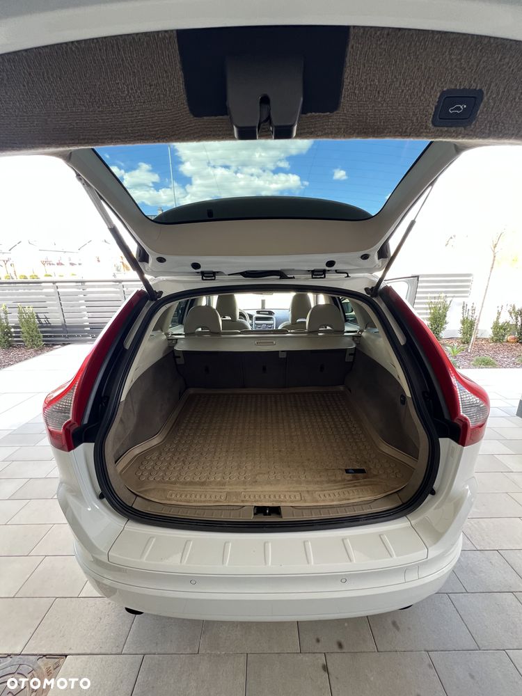 Volvo XC 60 - 18
