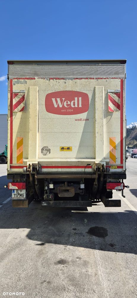 Scania P 360  6x2 - 4