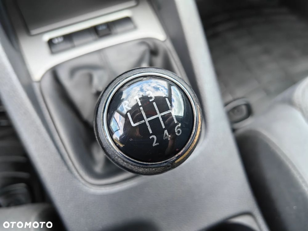 Volkswagen Golf 1.6 FSI GT Sport - 22