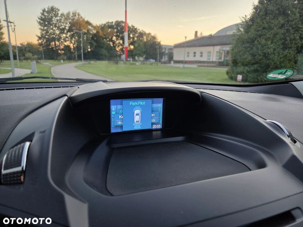 Ford Kuga 2.0 TDCi 4x4 Titanium - 13