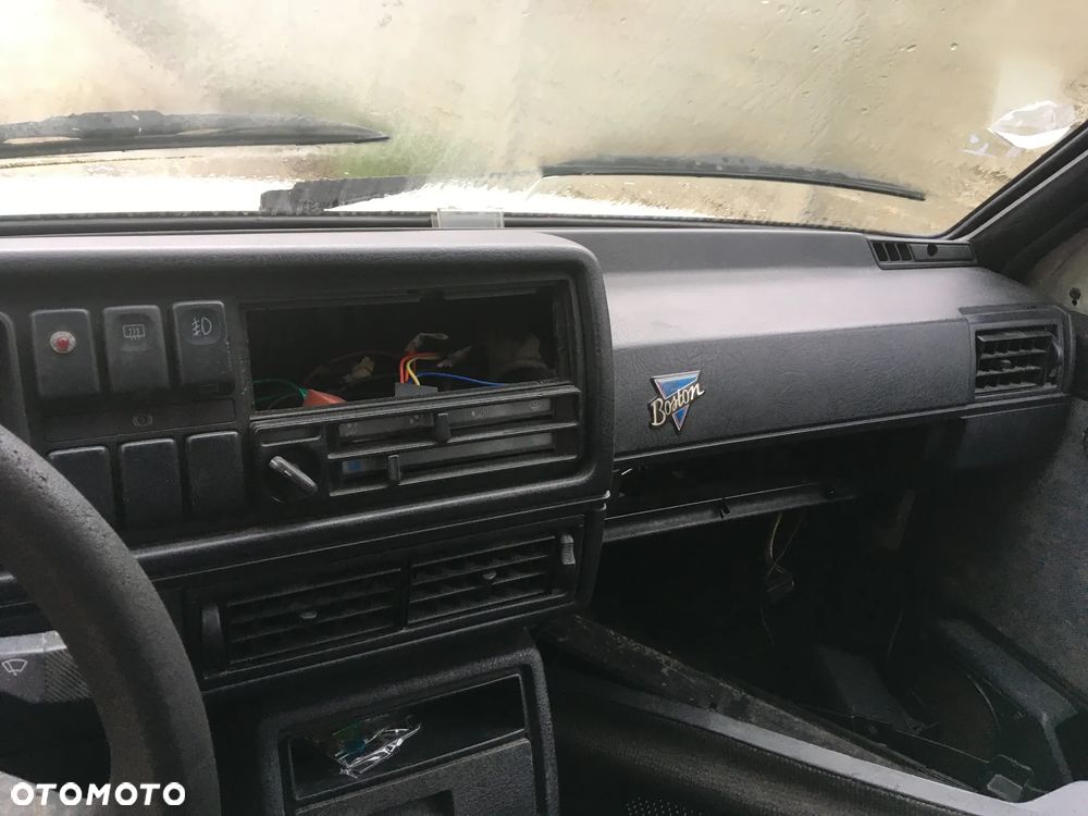 Volkswagen Golf - 12