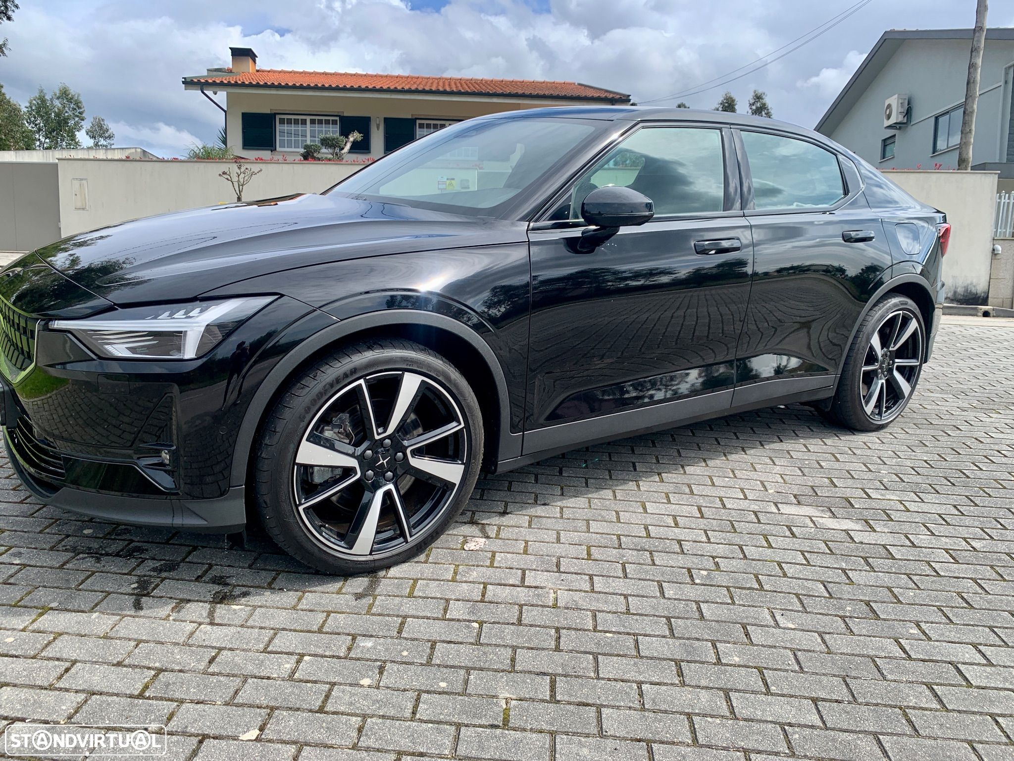 Polestar 2 Long Range 78 kWh AWD - 1