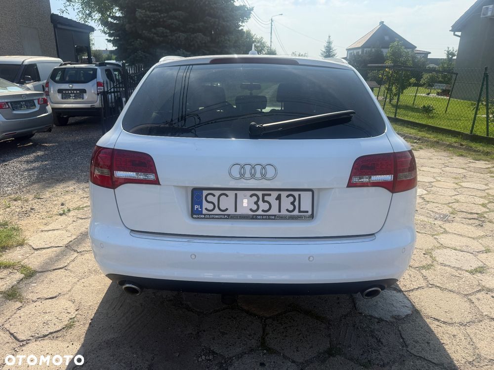 Audi A6 Avant - 10