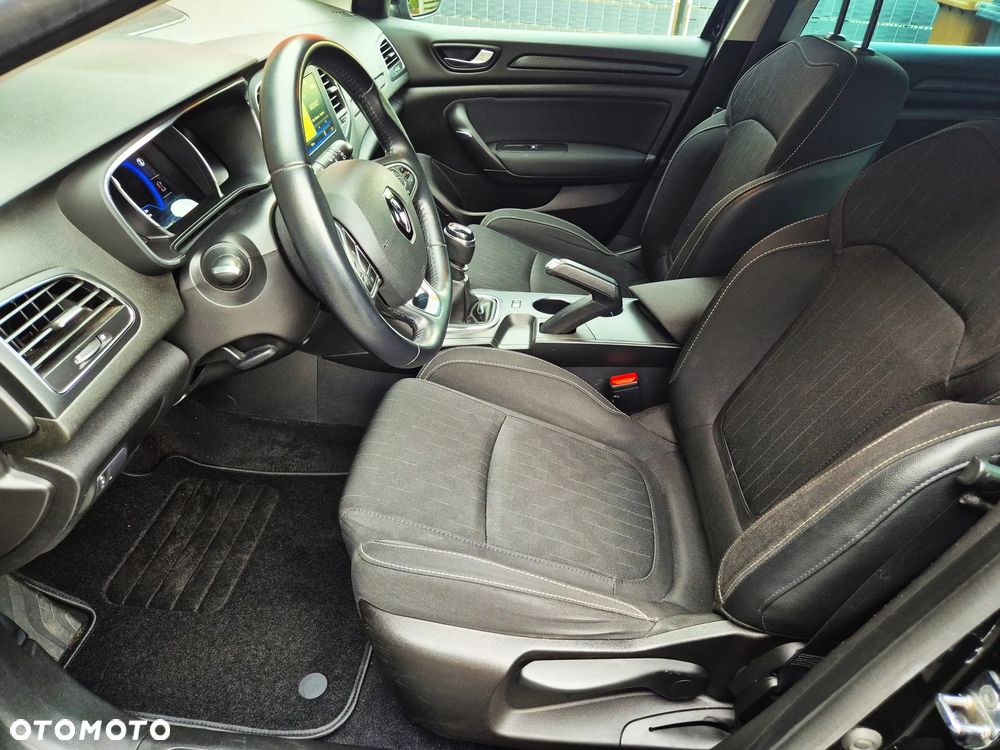 Renault Megane 1.3 TCe FAP Limited - 8