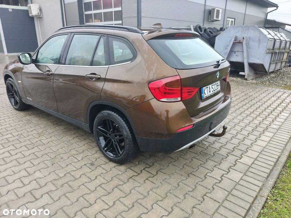 BMW X1 xDrive18d - 4