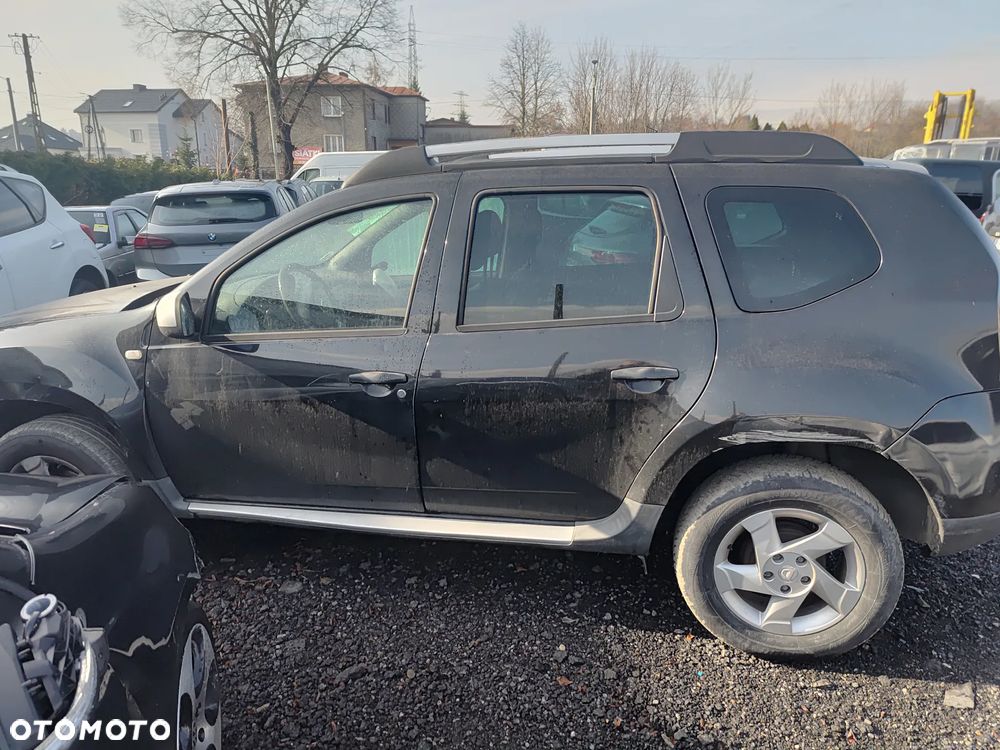 Dacia Duster 1.5 dCi Laureate 4x4 - 11