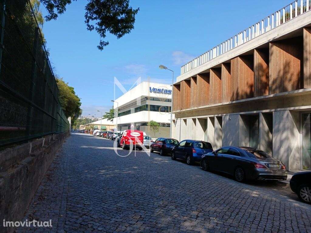 Terreno a 5 min. do H.S.João - Grande imagem: 2/4