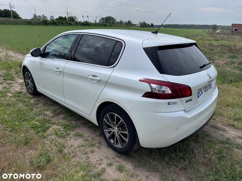 Peugeot 308 PureTech 130 EAT6 Stop & Start Allure - 11