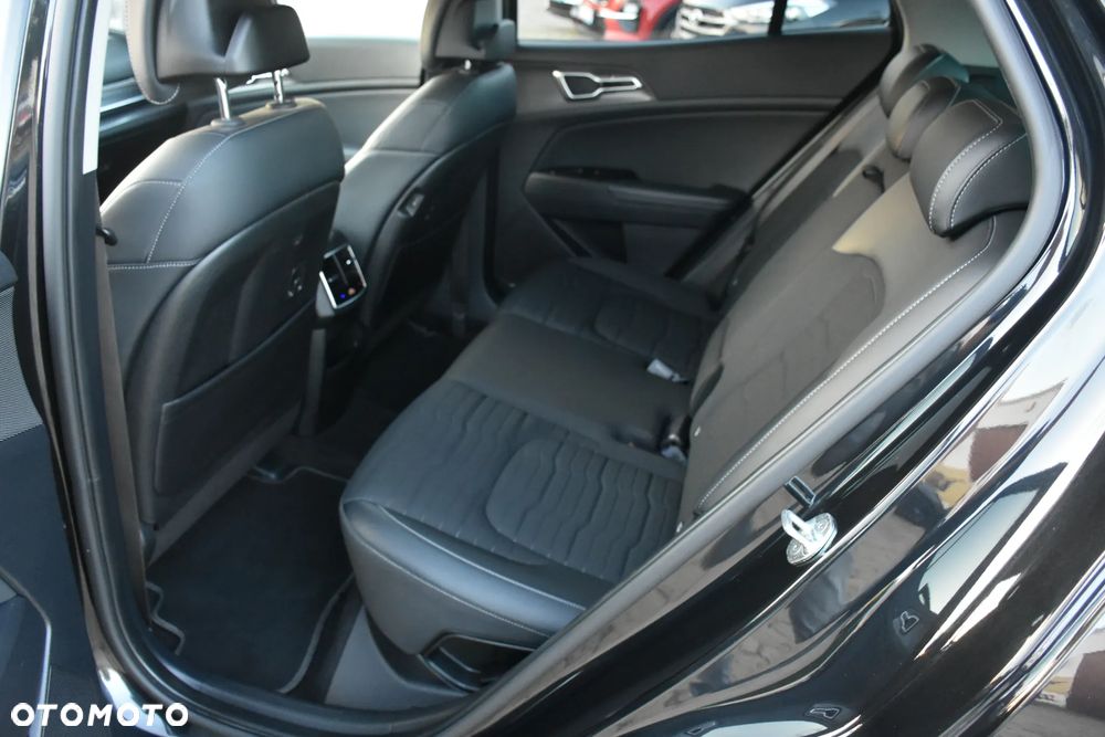 Kia Sportage - 16