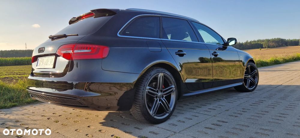 Audi A4 Avant 2.0 TDI ultra S tronic sport - 17