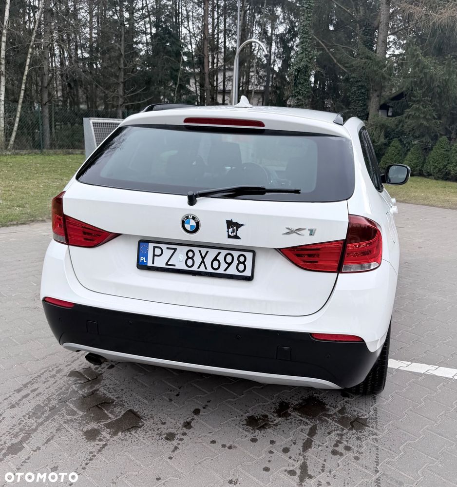 BMW X1 sDrive18d Sport Line - 5