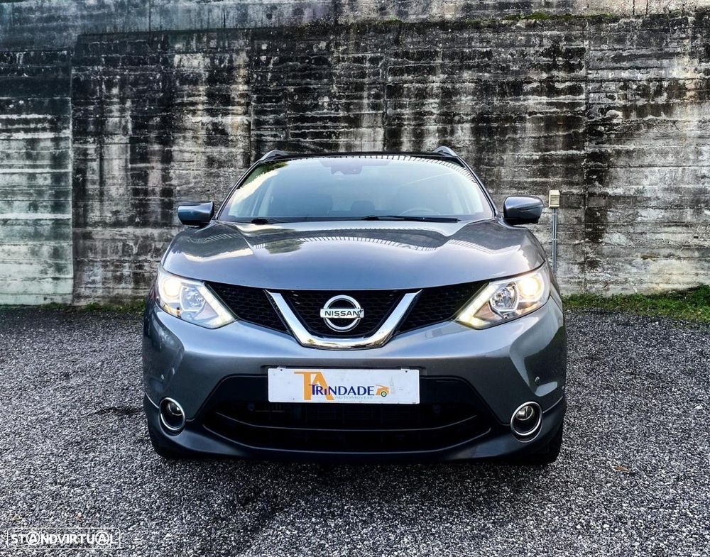 Nissan Qashqai 1.6 dCi N-Connecta 18 - 19