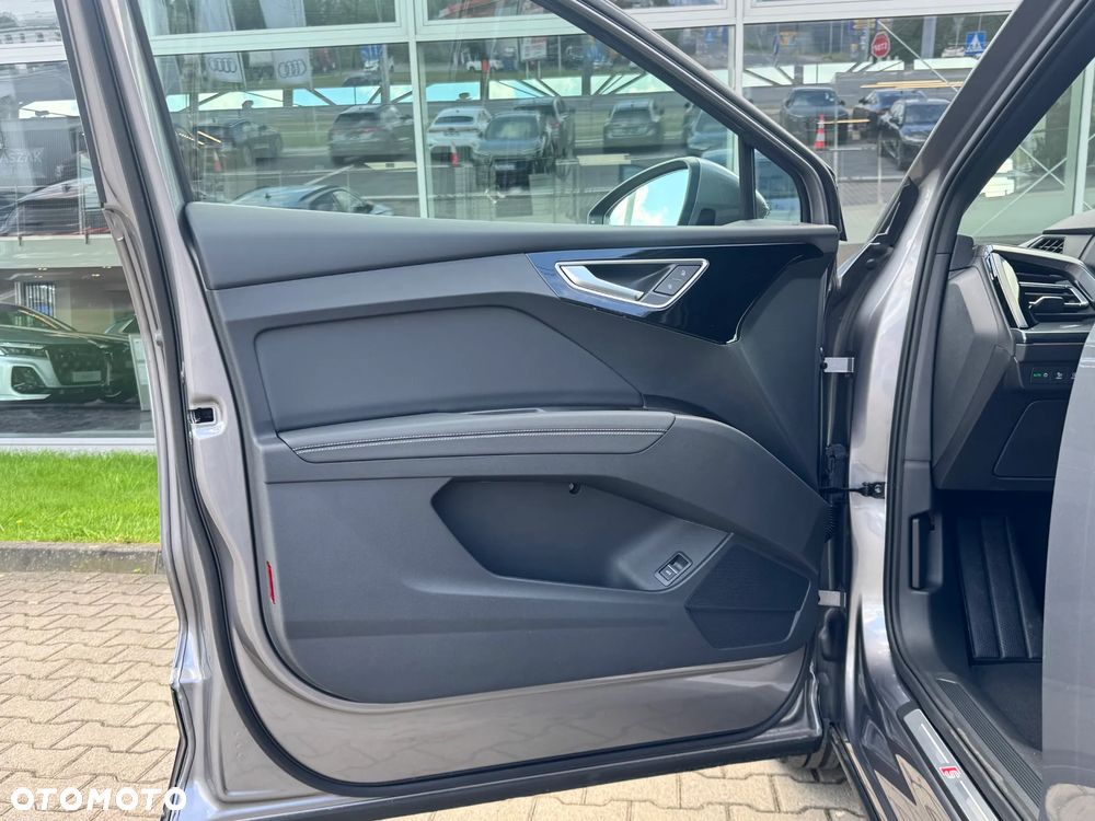Audi Q4 e-tron 45 82kWh - 10