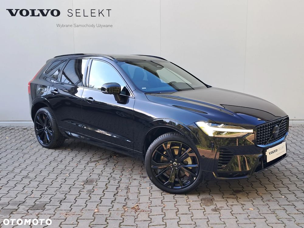Volvo XC 60 T6 Plug-In Hybrid AWD Ultra Black Edition - 8