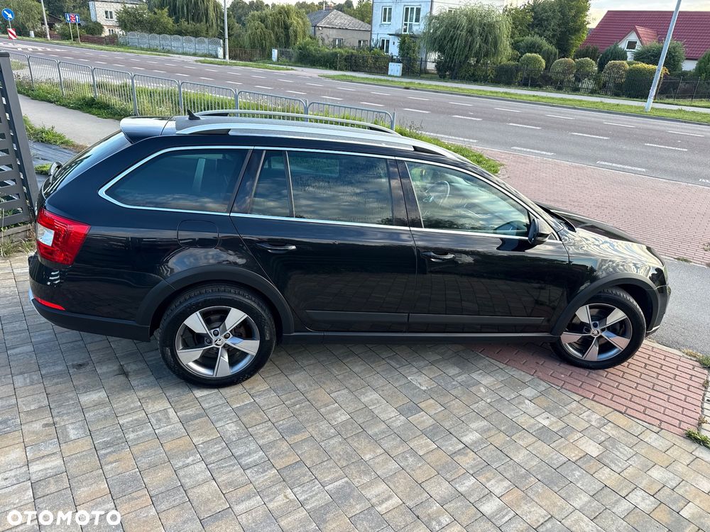 Skoda Octavia 1.8 TSI 4x4 DSG Scout - 14