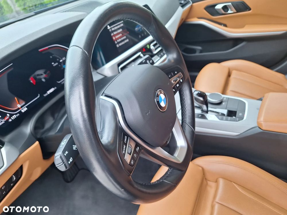 BMW Seria 3 320d xDrive MHEV Advantage sport - 11