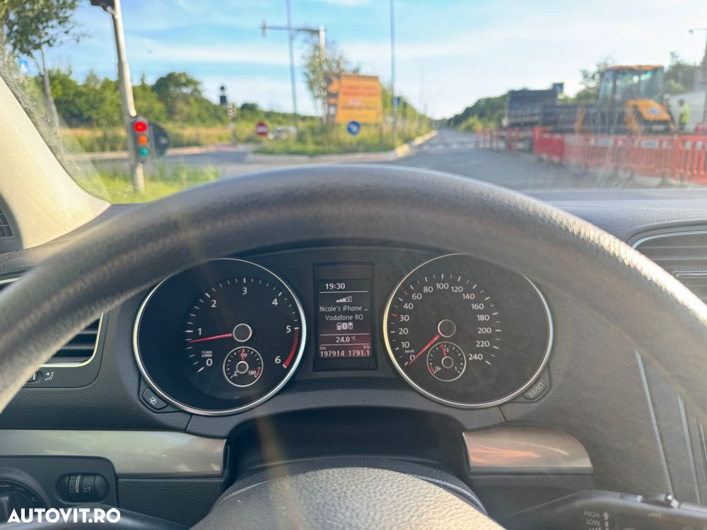 Volkswagen Golf 1.6 TDI DPF 4Motion Comfortline - 6