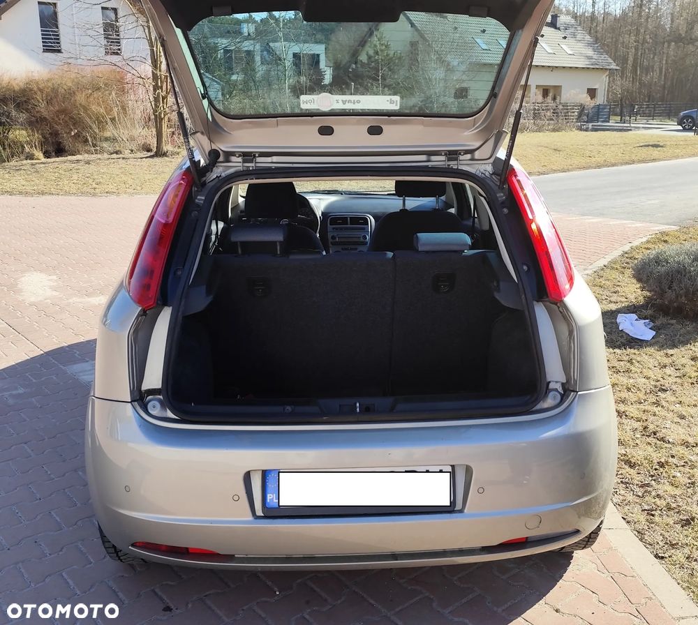 Fiat Grande Punto - 7