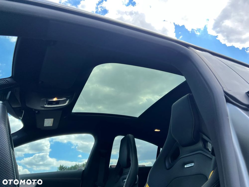Mercedes-Benz CLA AMG 45 S 4-Matic+ 8G-DCT - 39