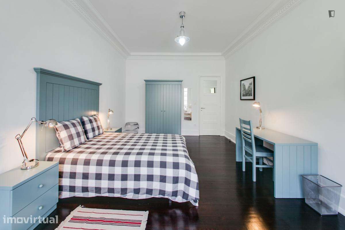 Quarto - localizado em Saldanha Lisbon - Grande imagem: 3/23