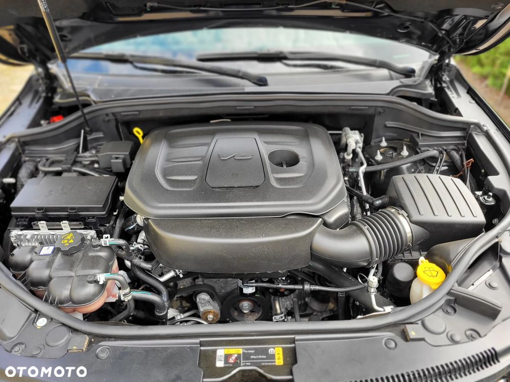 Jeep Grand Cherokee - 24