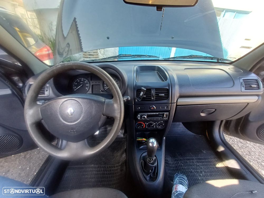 Renault Clio 1.5 dCi SE Storia - 9