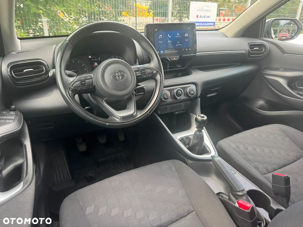Toyota Yaris 1.5 Comfort - 6