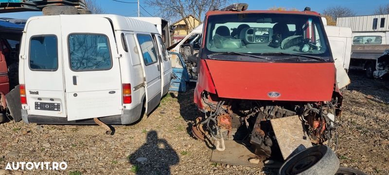 Dezmembram autoutilitara Ford Transit - 2