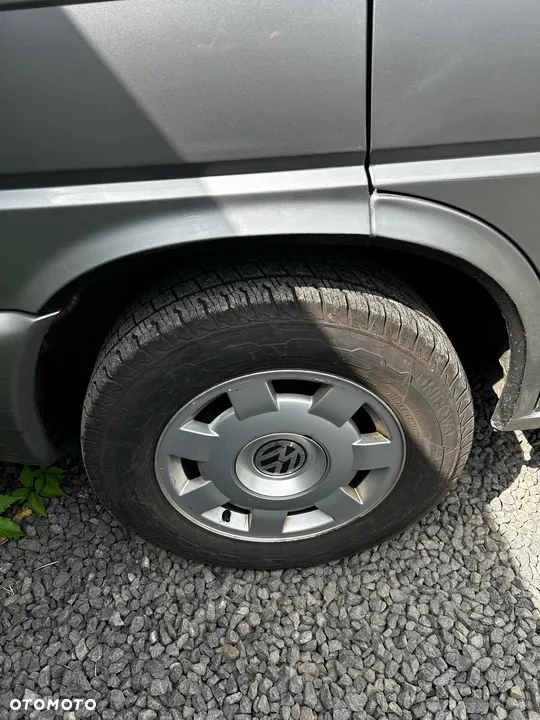 Volkswagen Multivan TDI - 15