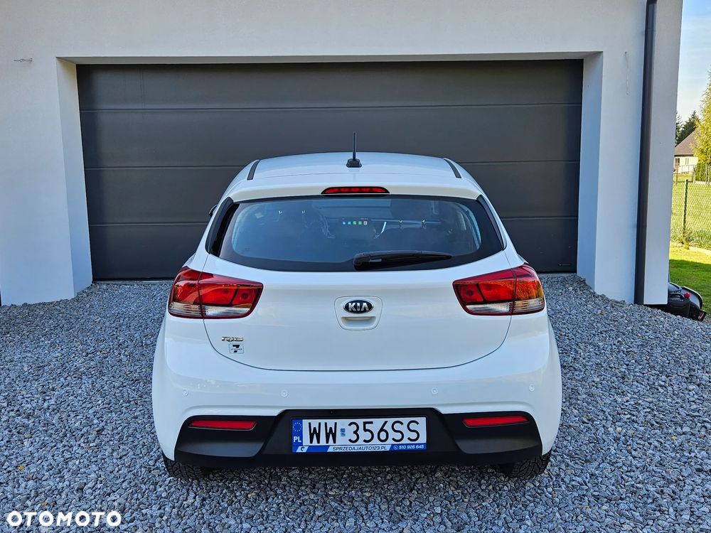 Kia Rio 1.2 M - 5