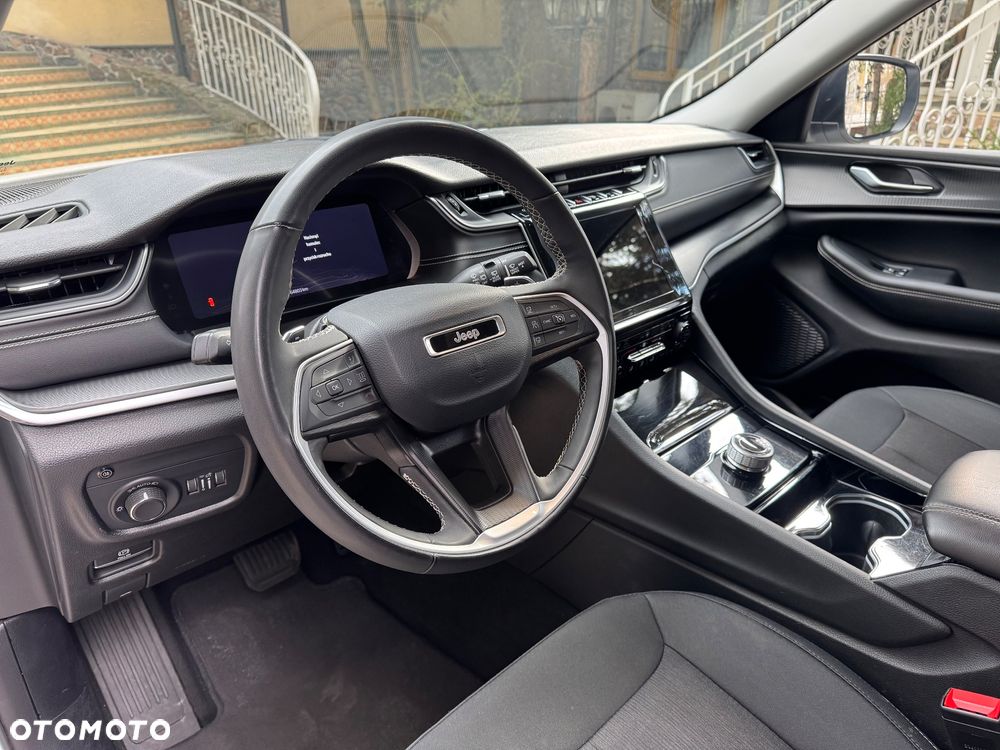 Jeep Grand Cherokee 3.6 V6 Pentastar 4WD Automatik Laredo - 22