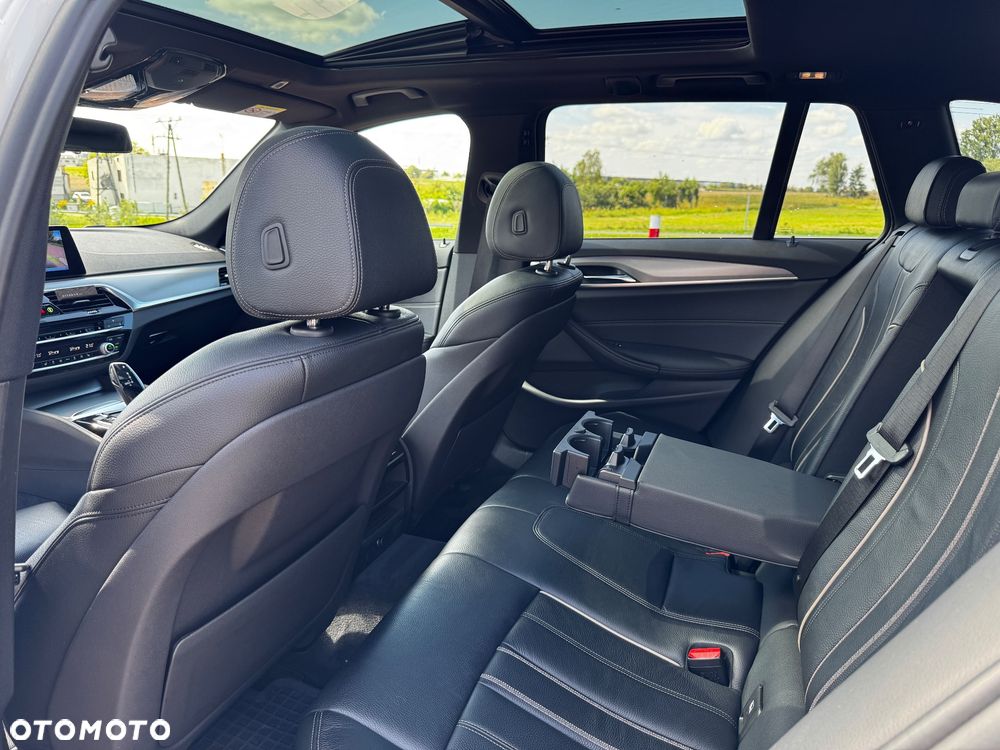 BMW Seria 5 - 17